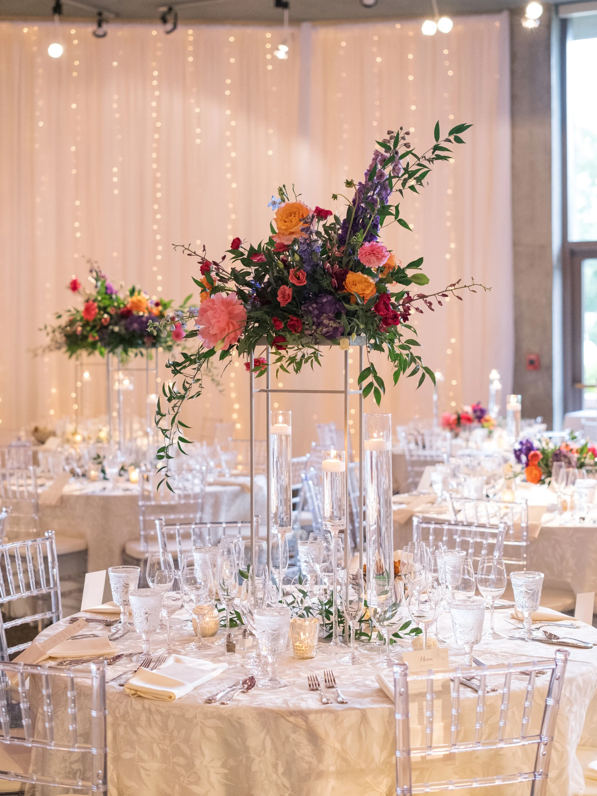 FEATURED WEDDING: COLORADO EXPRESSION – Charming Chairs